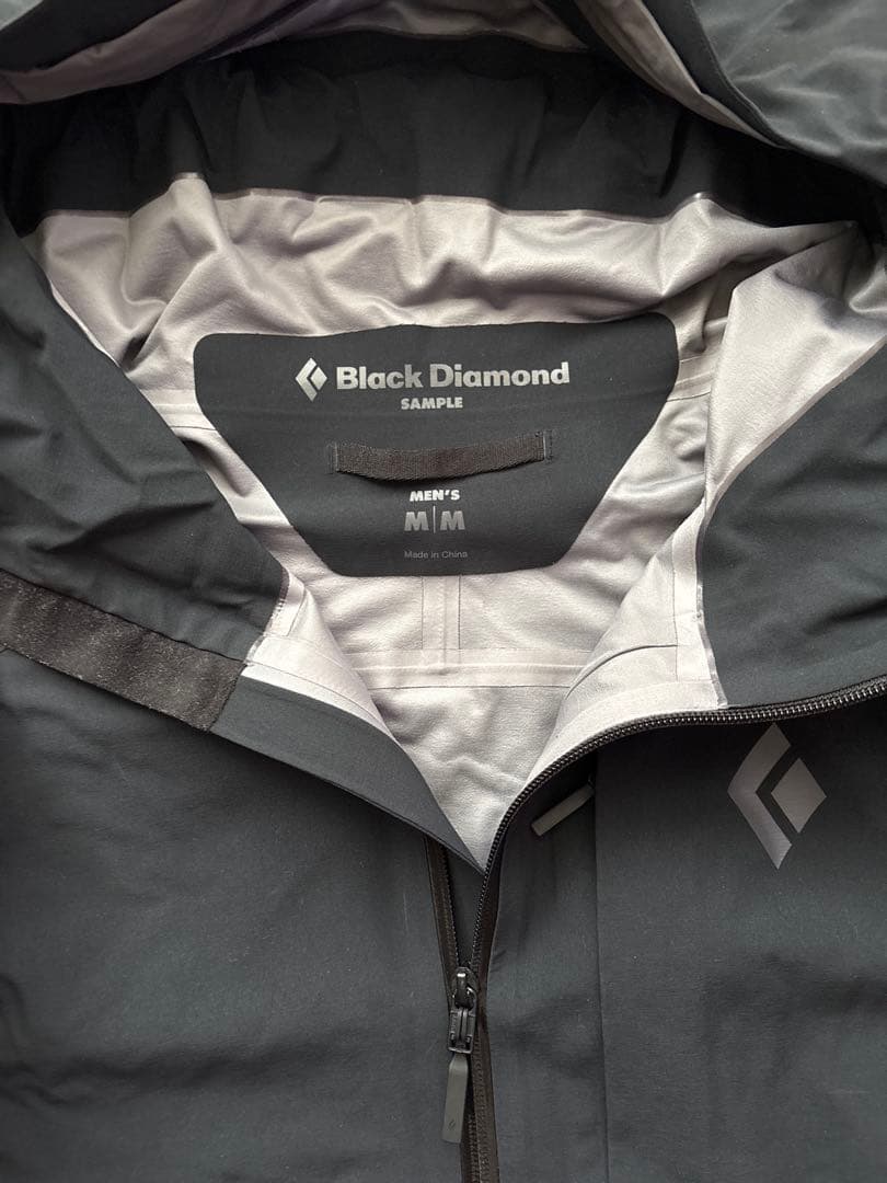 ブラックダイアモンド　メンズ リーコンストレッチスキーシェル　Mサイズ