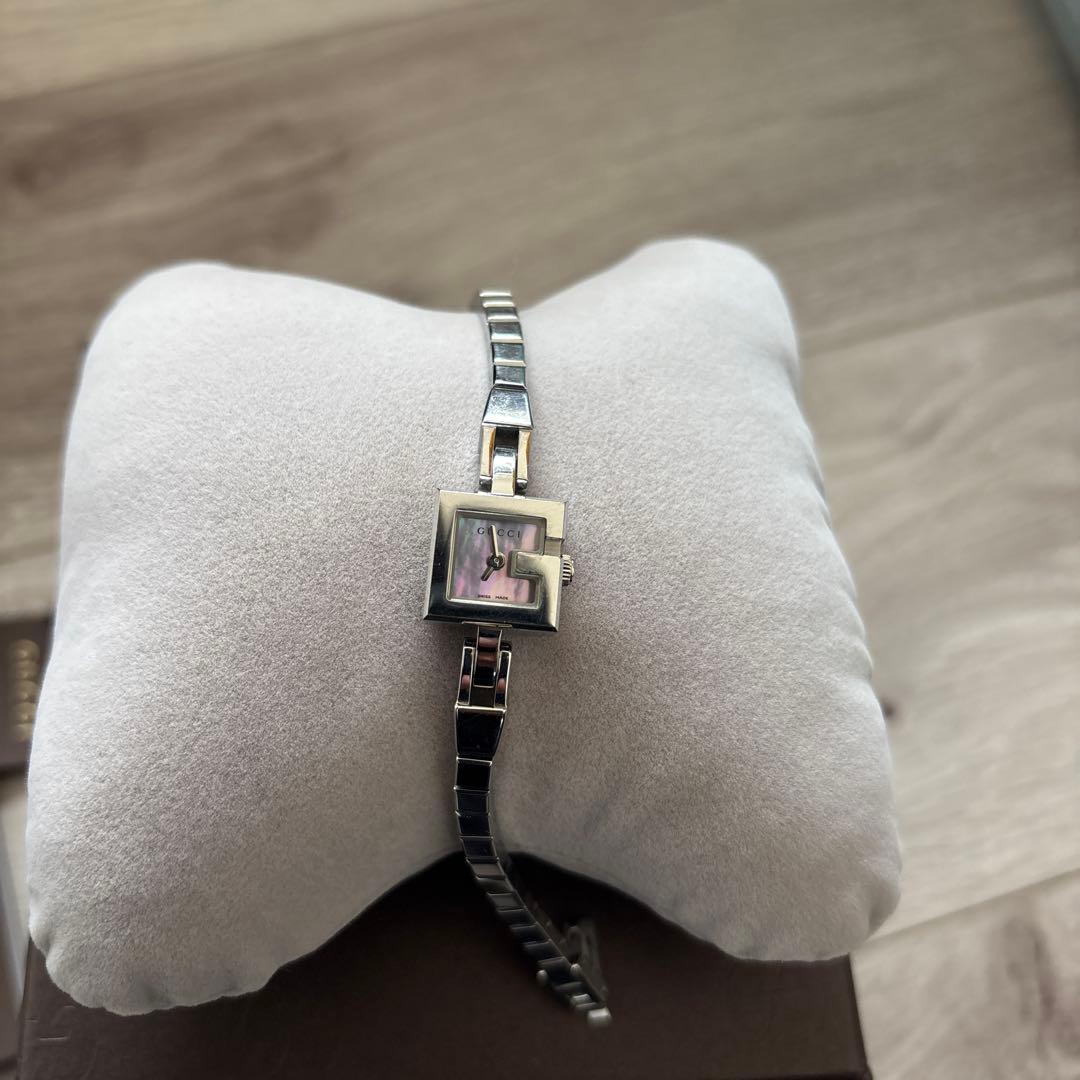 GUCCI シルバー 時計