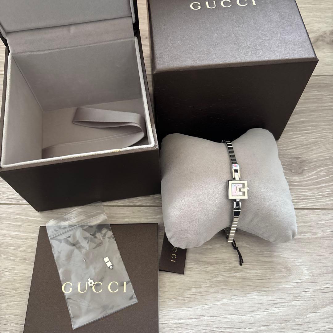 GUCCI シルバー 時計