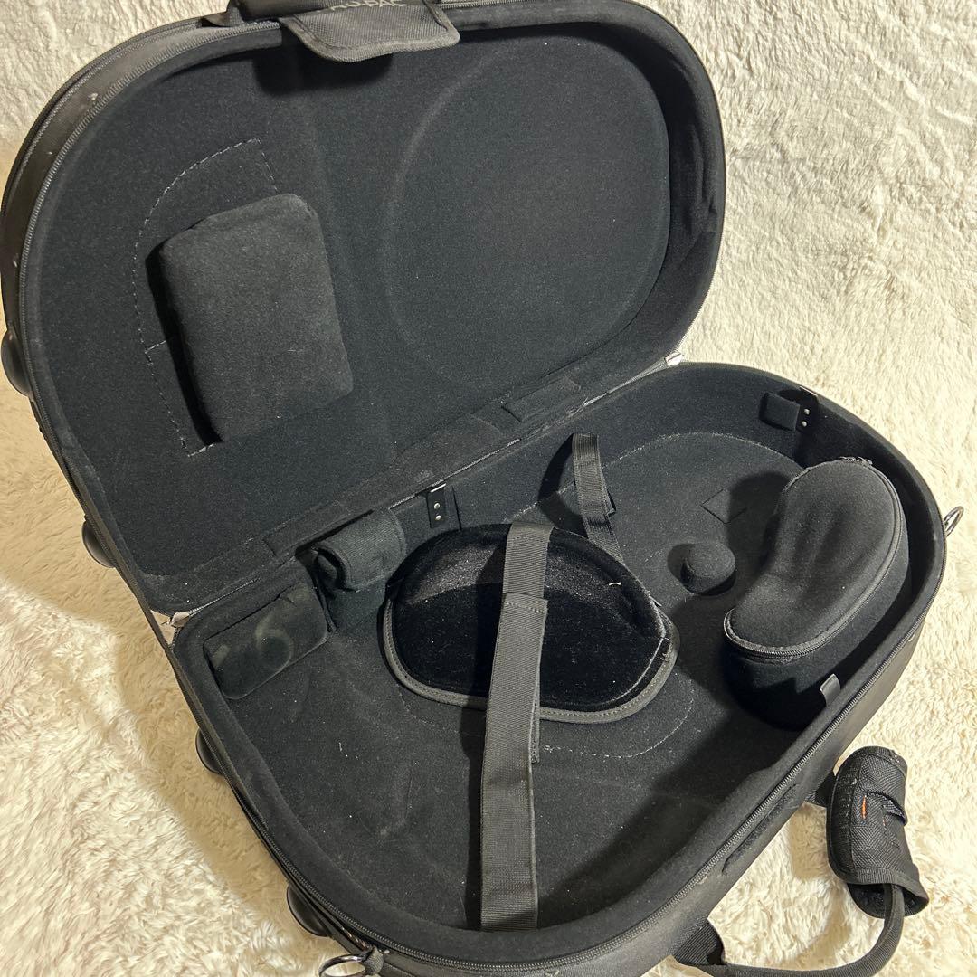 【美品】PROTEC PB-316SBDLX ホルン用セミハードケース