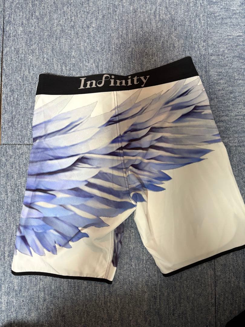 Infinity サーフパンツ　サイズ28