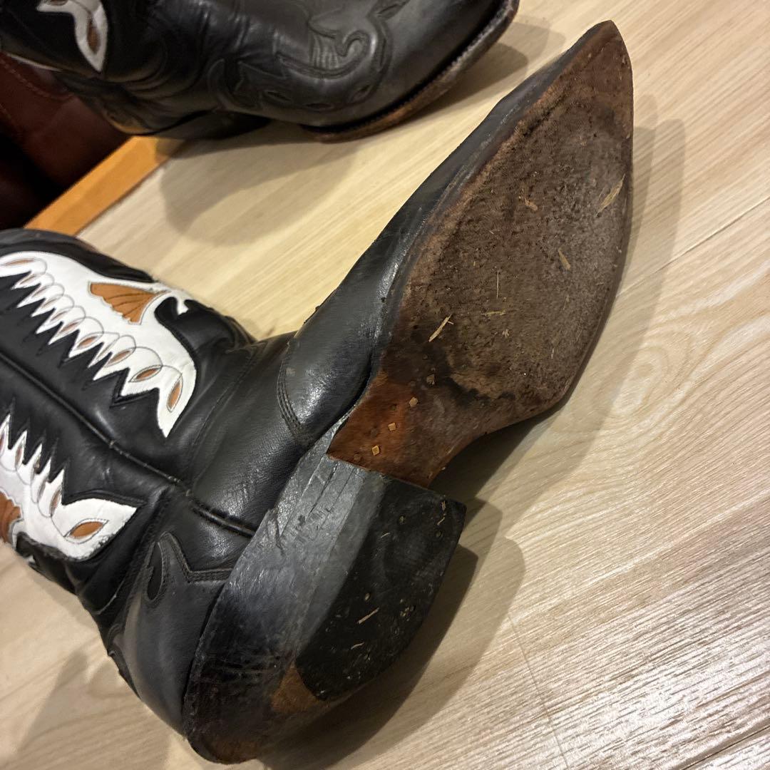 North brook ウエスタンブーツ 黒 レザー 白い刺繍 赤いハート