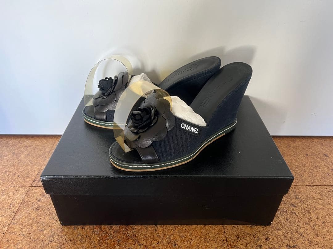 CHANEL フラワー装飾 ウェッジサンダル
