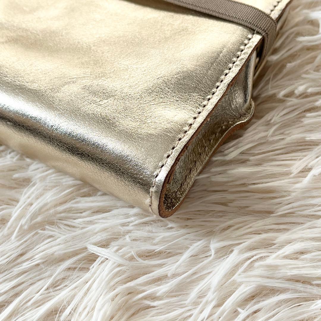 新品未使用✨ILBISONTE イルビゾンテ　長財布　がま口　レザー　ゴールド