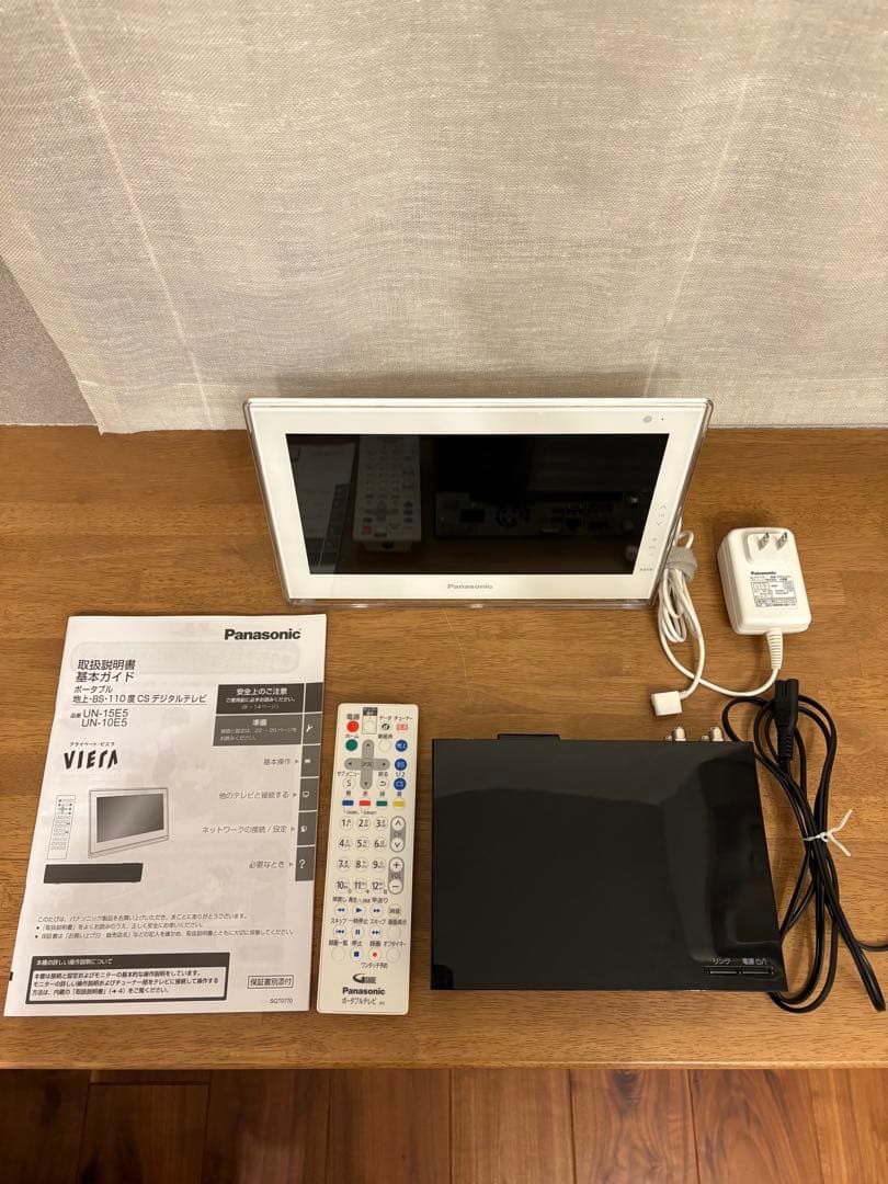 Panasonic VIERA ポータブルテレビ　UN-10E5