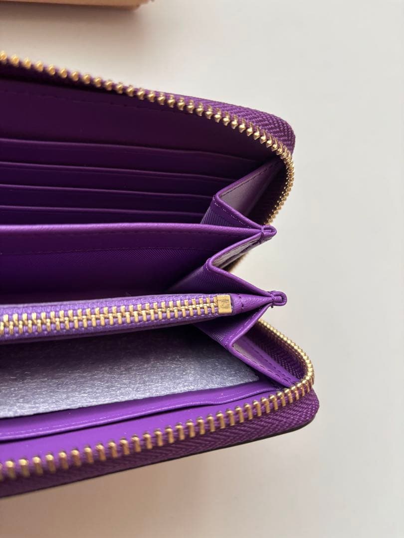 COACH パープル 長財布　新品　未使用