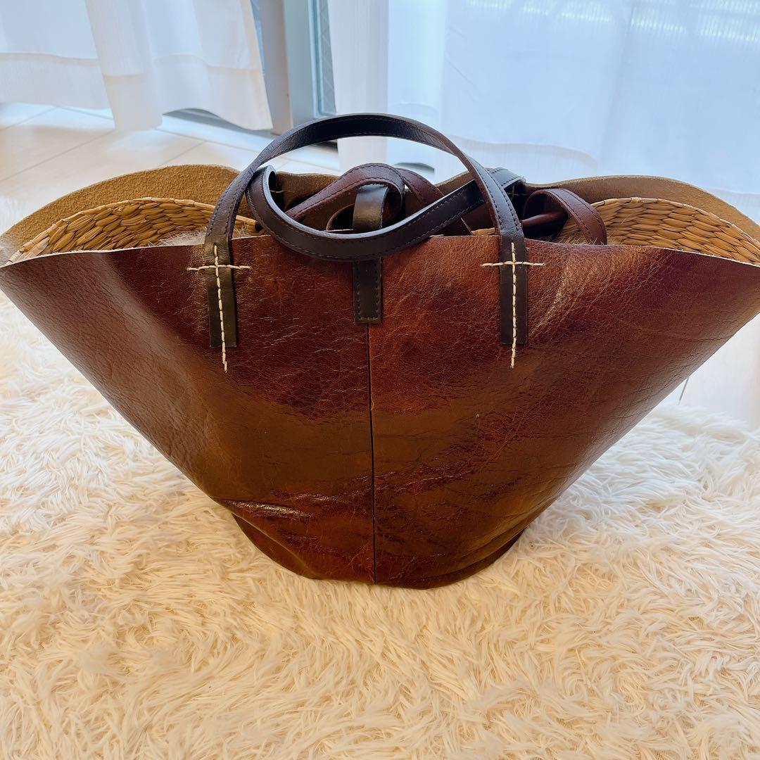 【美品】ikotイコット　レザー　トートバッグかごバッグ2way ファーフラップ