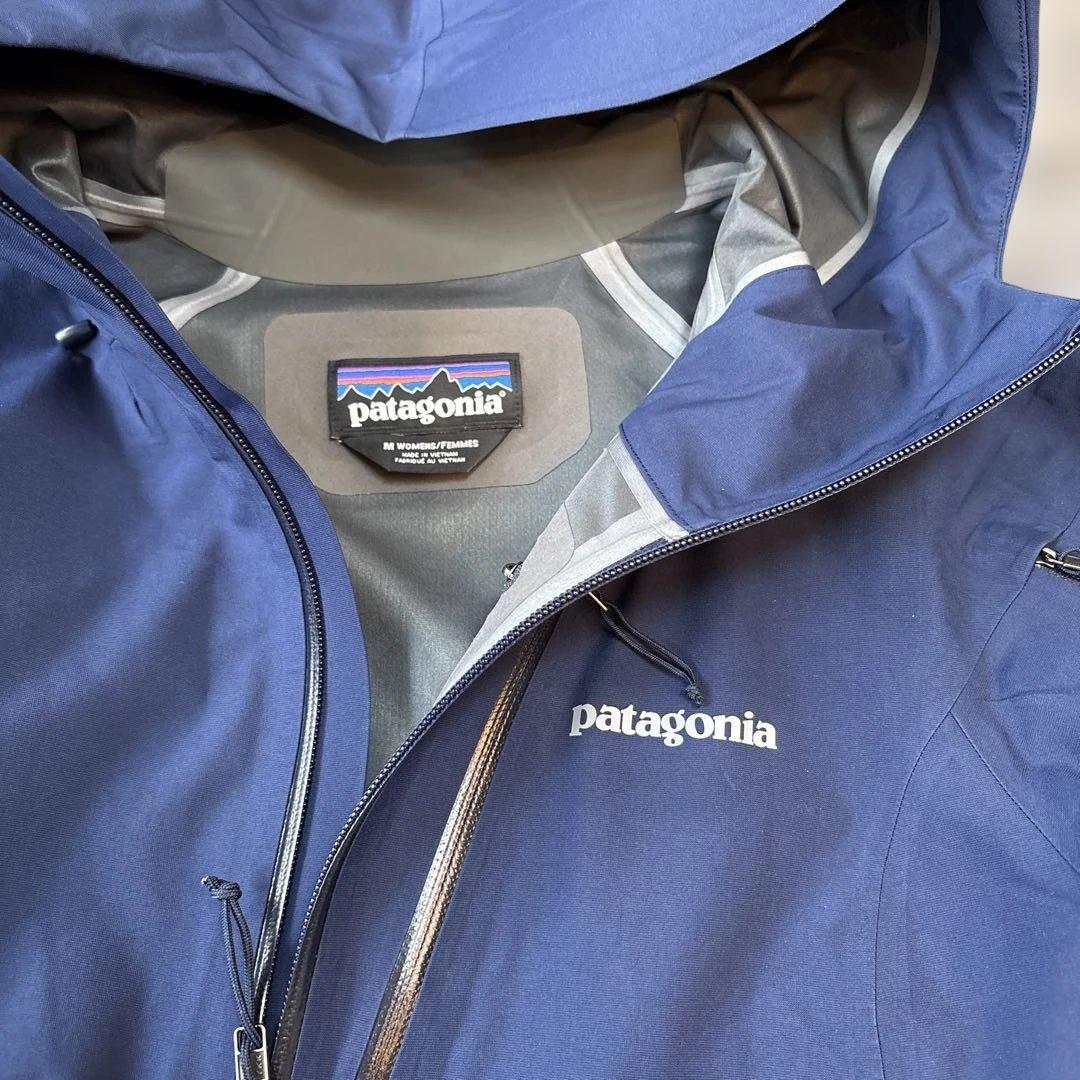 パタゴニア 女性用 Mサイズ スノーボードウェア