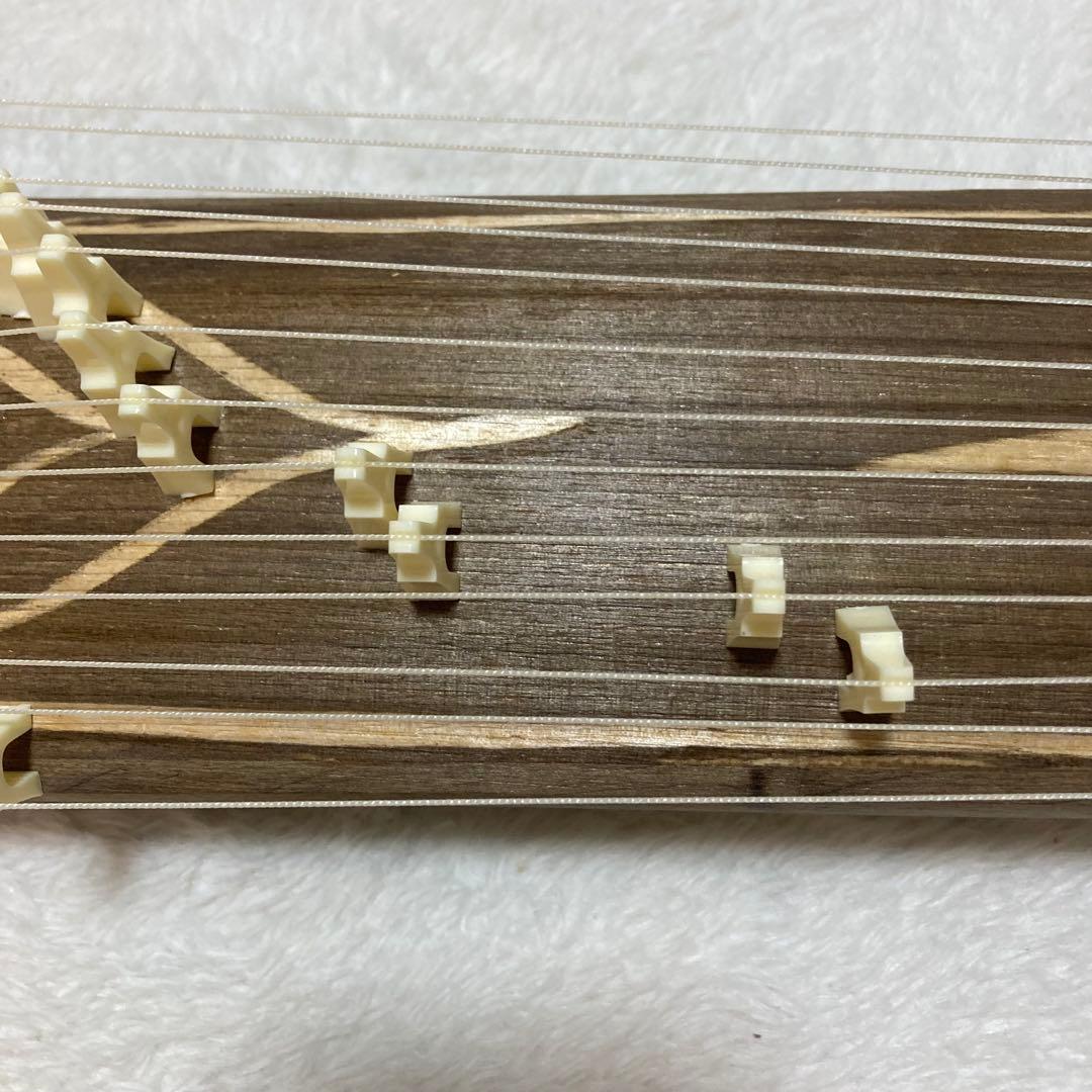 13弦　ミニ琴セット　楽譜付き　短琴　ミニチュア　置物