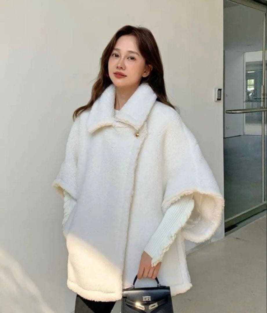 バースデーバッシュ　ポンチョコート　ボアコート