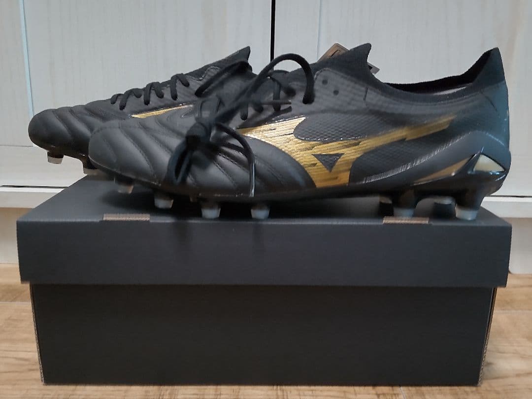 【値下げ新品未使用】MIZUNO MORERIA neoⅣβ Elite