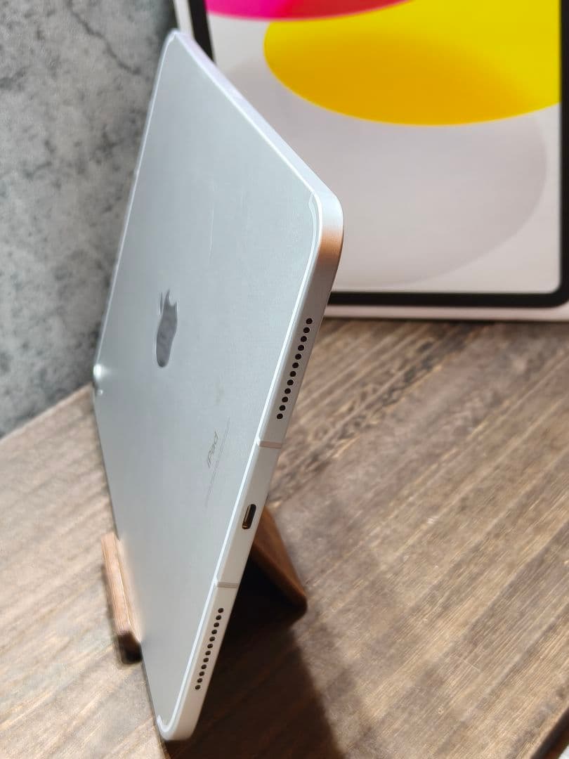 iPad 第10世代 64GB タブレット