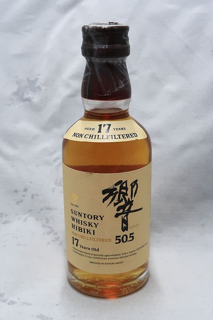 サントリー 響 １７年 アンチルフィルタード ５０．５ ミニチュアボトル
