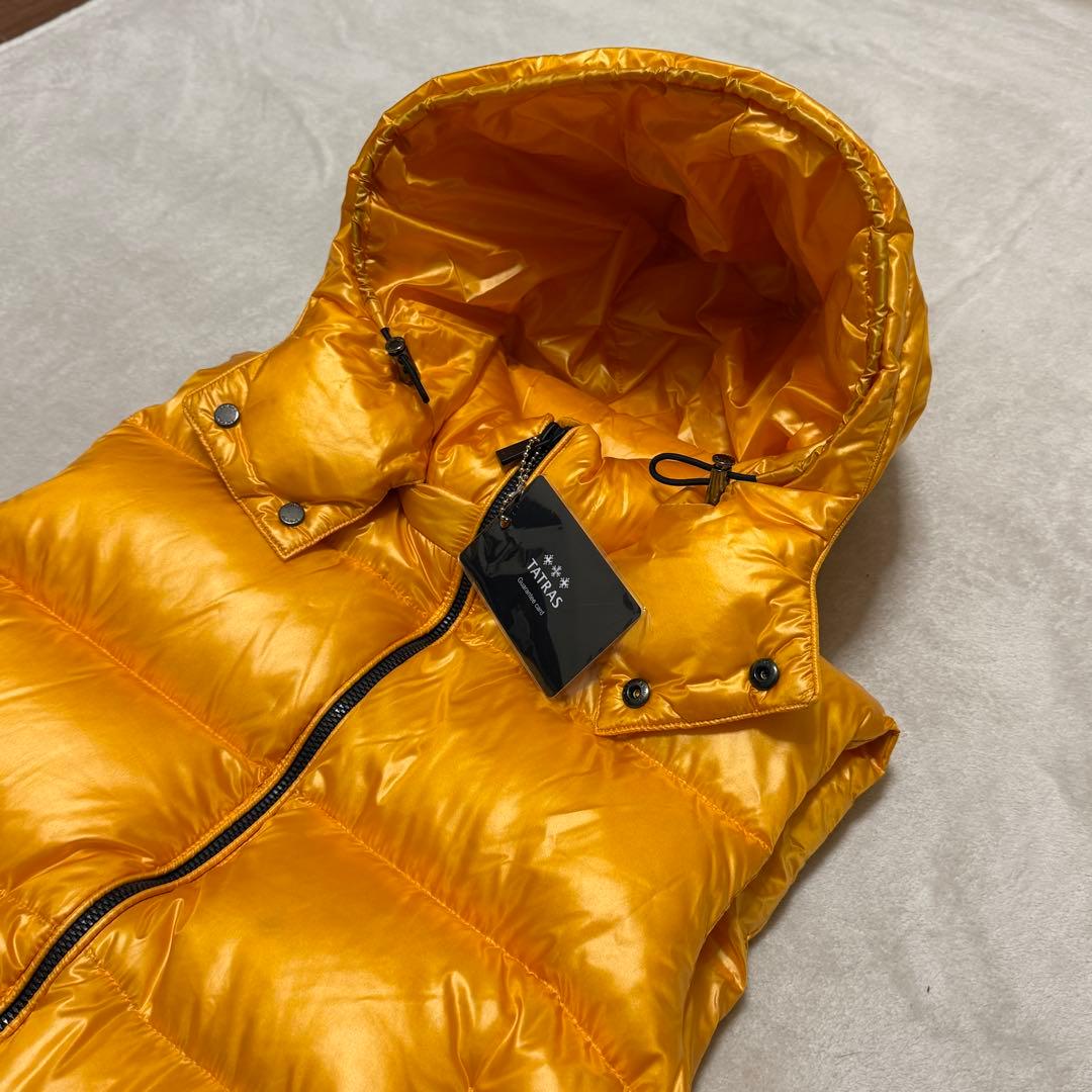 美品　タトラス　ダウンベスト　ポセイドン　黄色　02(M)