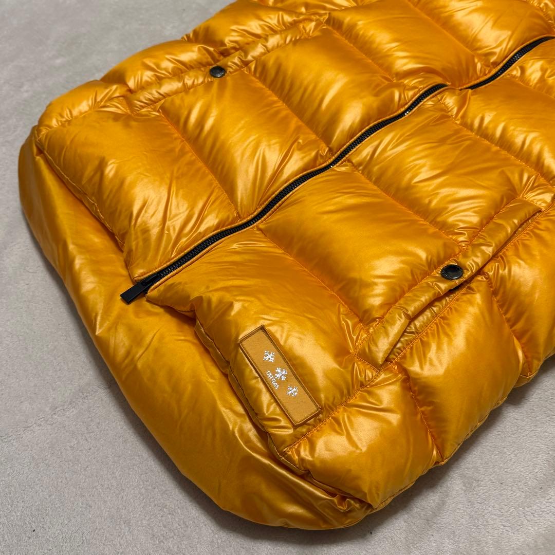 美品　タトラス　ダウンベスト　ポセイドン　黄色　02(M)