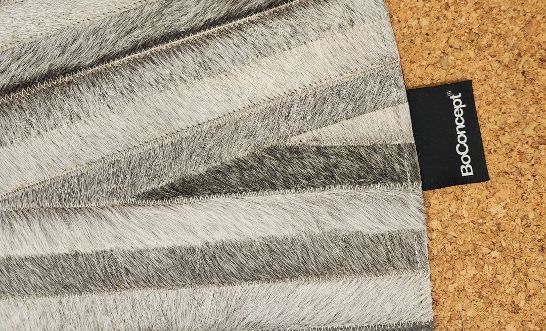 BoConcept スエードレザー ラウンド（円形）ラグ（直径150cm）