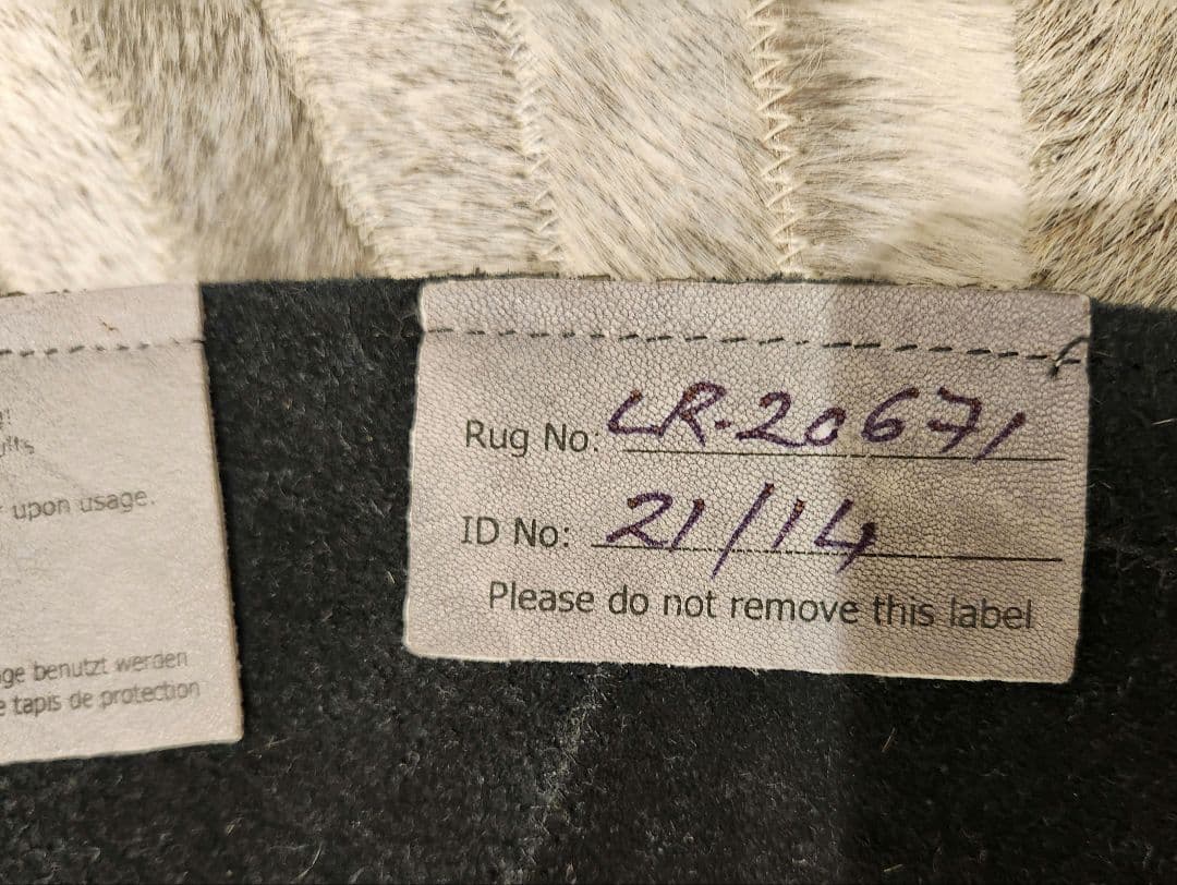 BoConcept スエードレザー ラウンド（円形）ラグ（直径150cm）