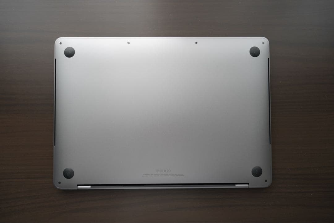 Zyn　Apple MacBook Pro 2020 13インチ