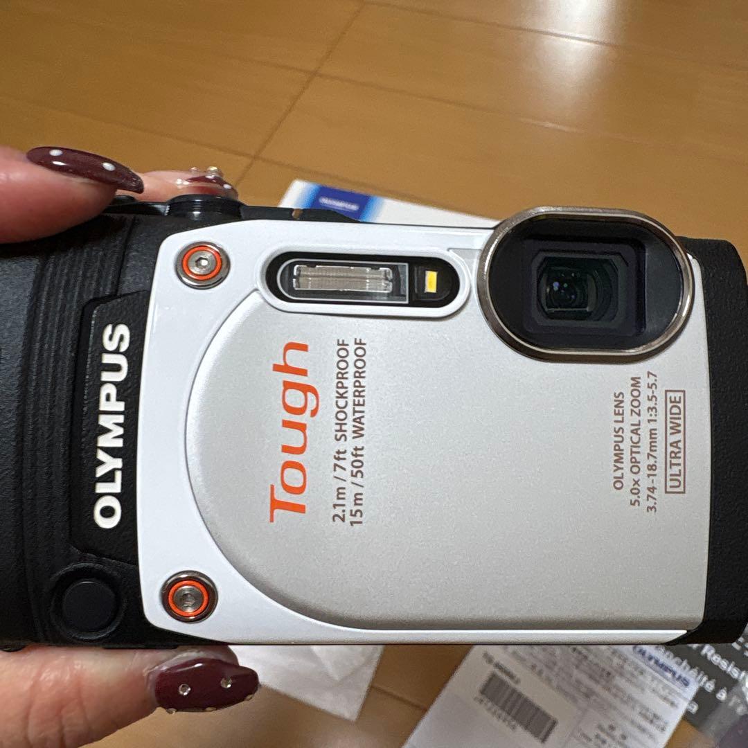 OLYMPUS TG-860 カメラ　STYLUS
