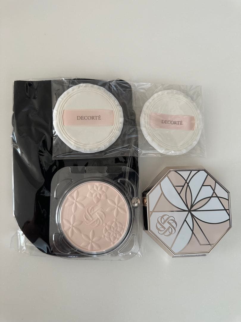 コスメデコルテ マルセルワンダースコレクション Ⅻ