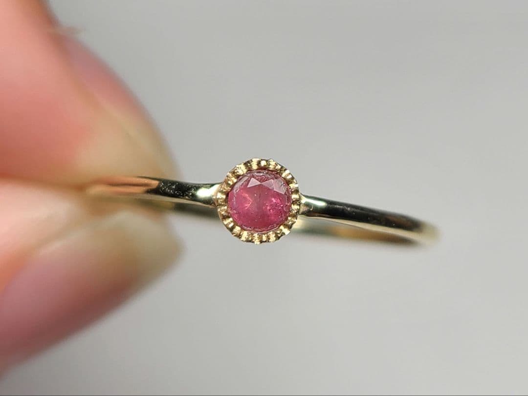 りり★ワーワー鉱山産レッドベリル★リング、ペンダントトップオーダーページ