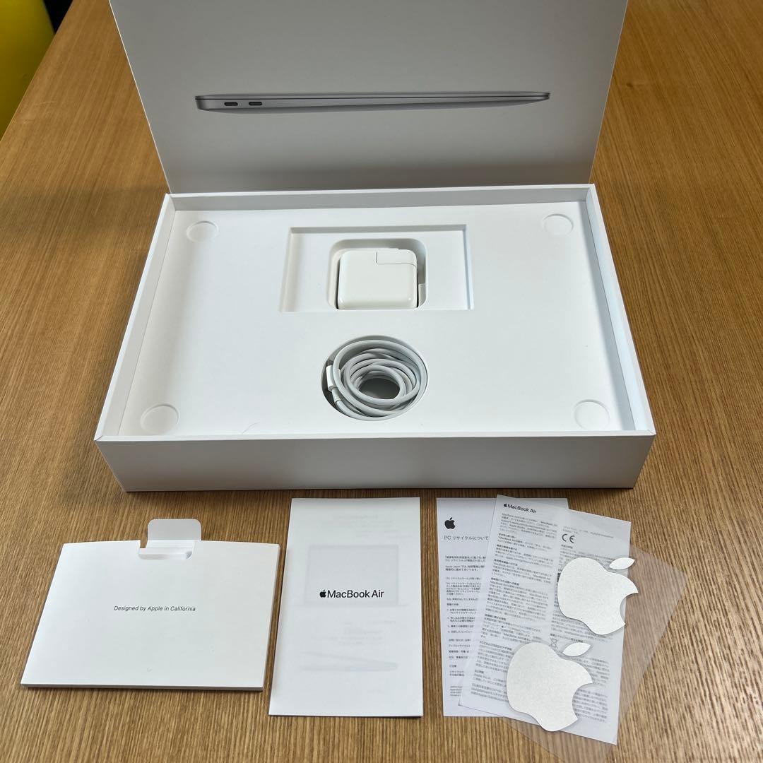 MacBook Air 2020 M1、8G、256GB、13インチ