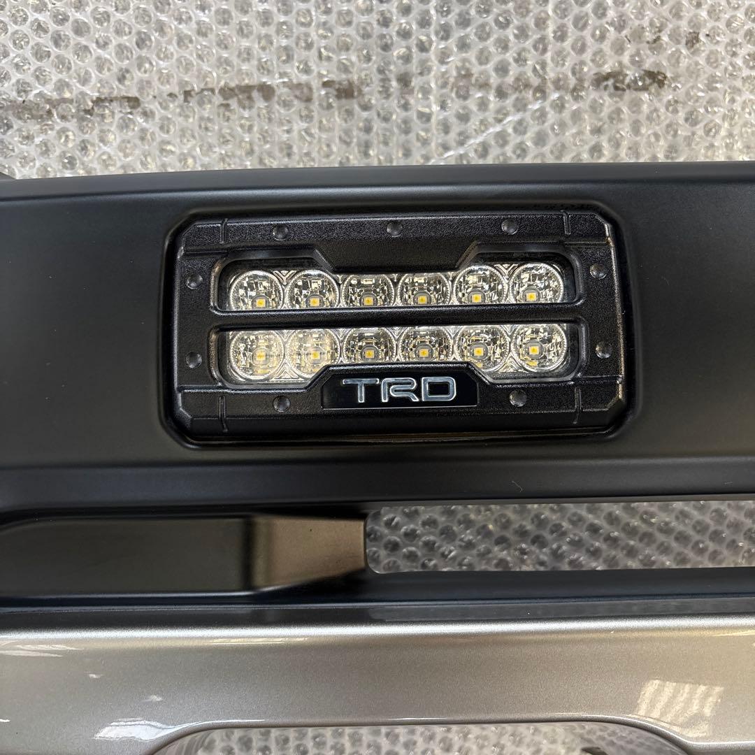 ハイエース　TRD バンパースポイラー