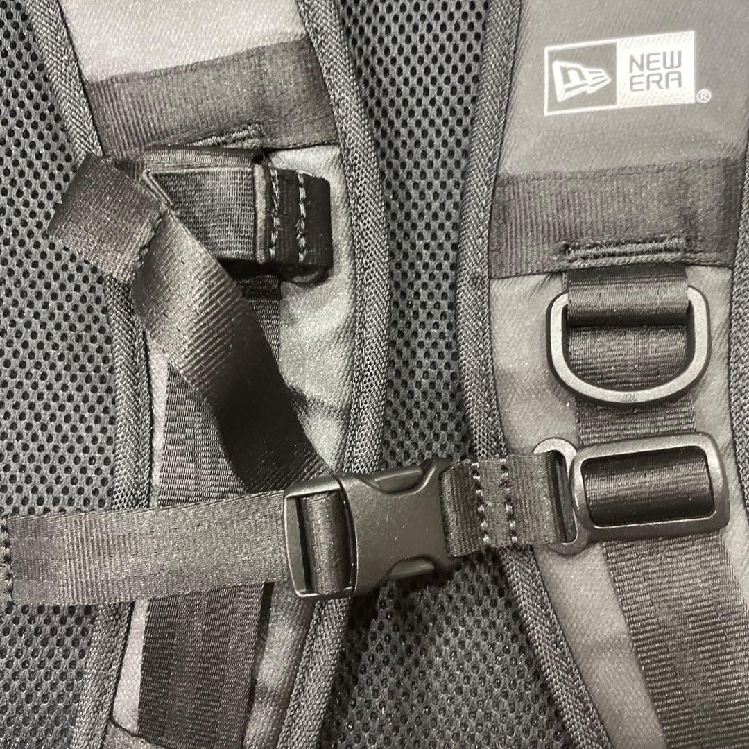 バッグ New Era Box Pack 46L