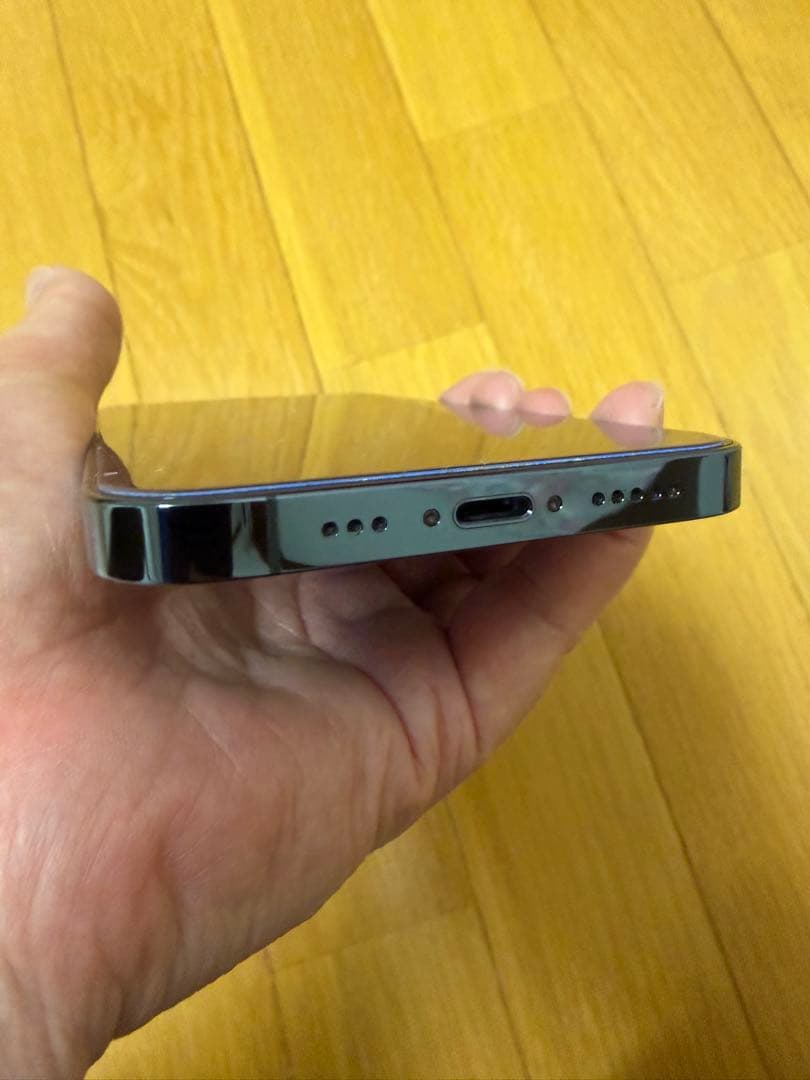 「美品」 iPhone 12 Pro 256GB パシフィックブルー