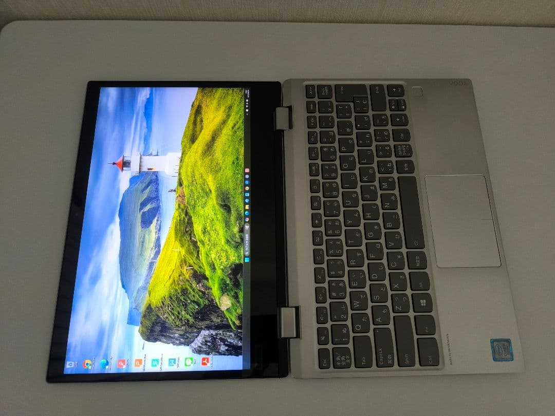 Windowsノート本体 Lenovo YOGA 720 12.5\"FHD 2in1