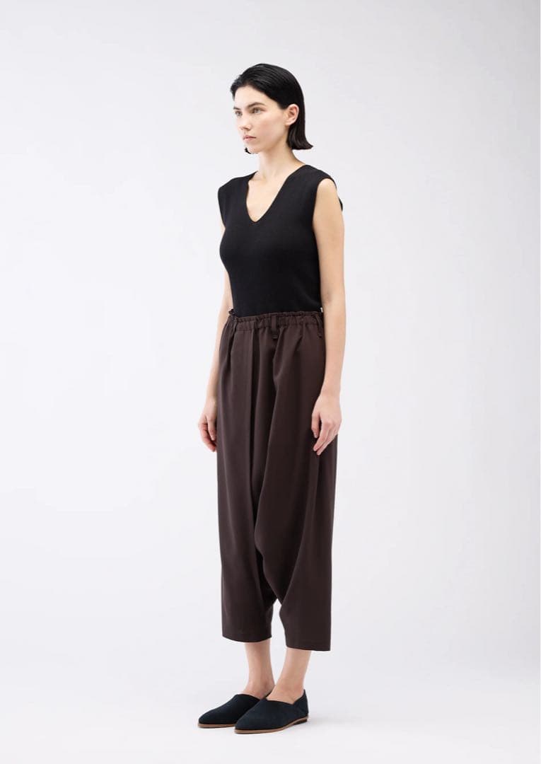 【美品】ISSEY MIYAKE 132.5 変形ドレープパンツ 黒