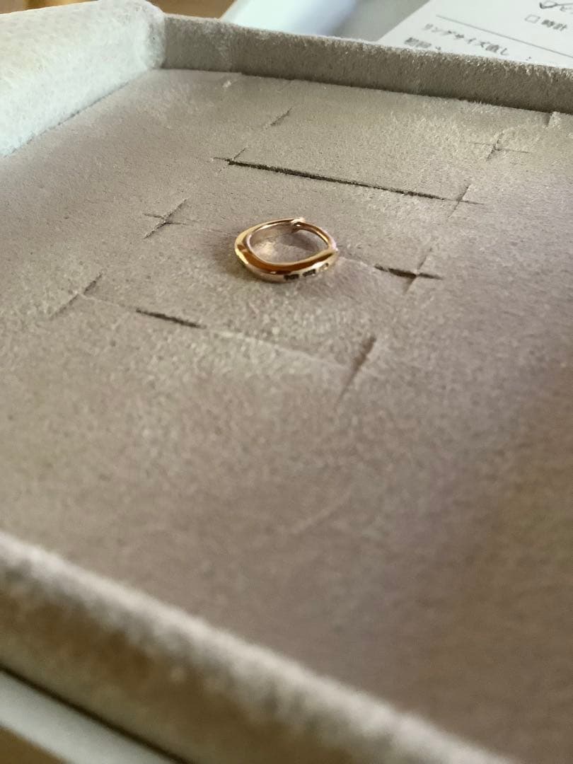 ✴︎ ete エテ ピアス シングルピアス K10 ミストピンク　ピース