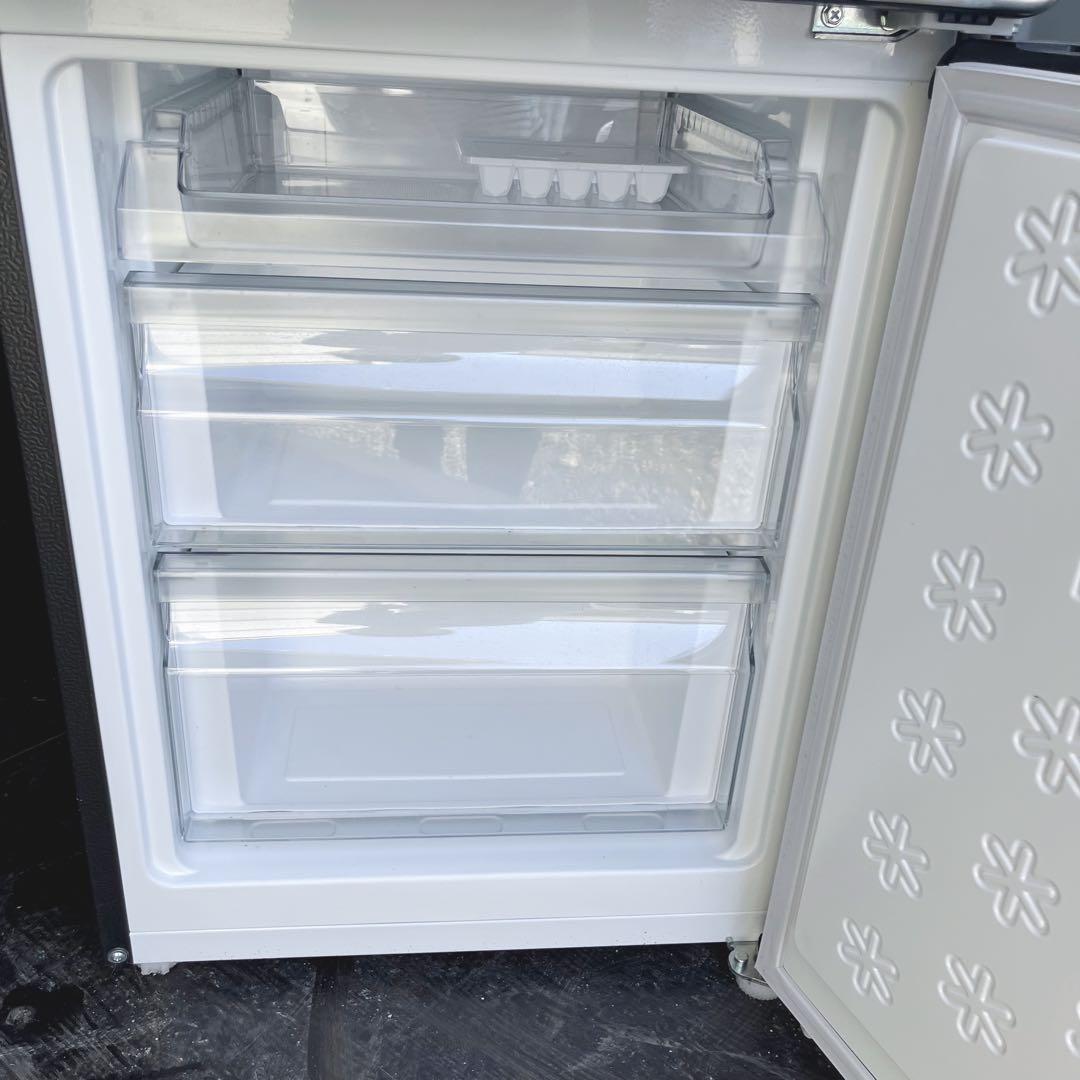 85取付無料！ステンレスシルバー高性能おしゃれデザイン大きめ冷蔵庫！洗濯機