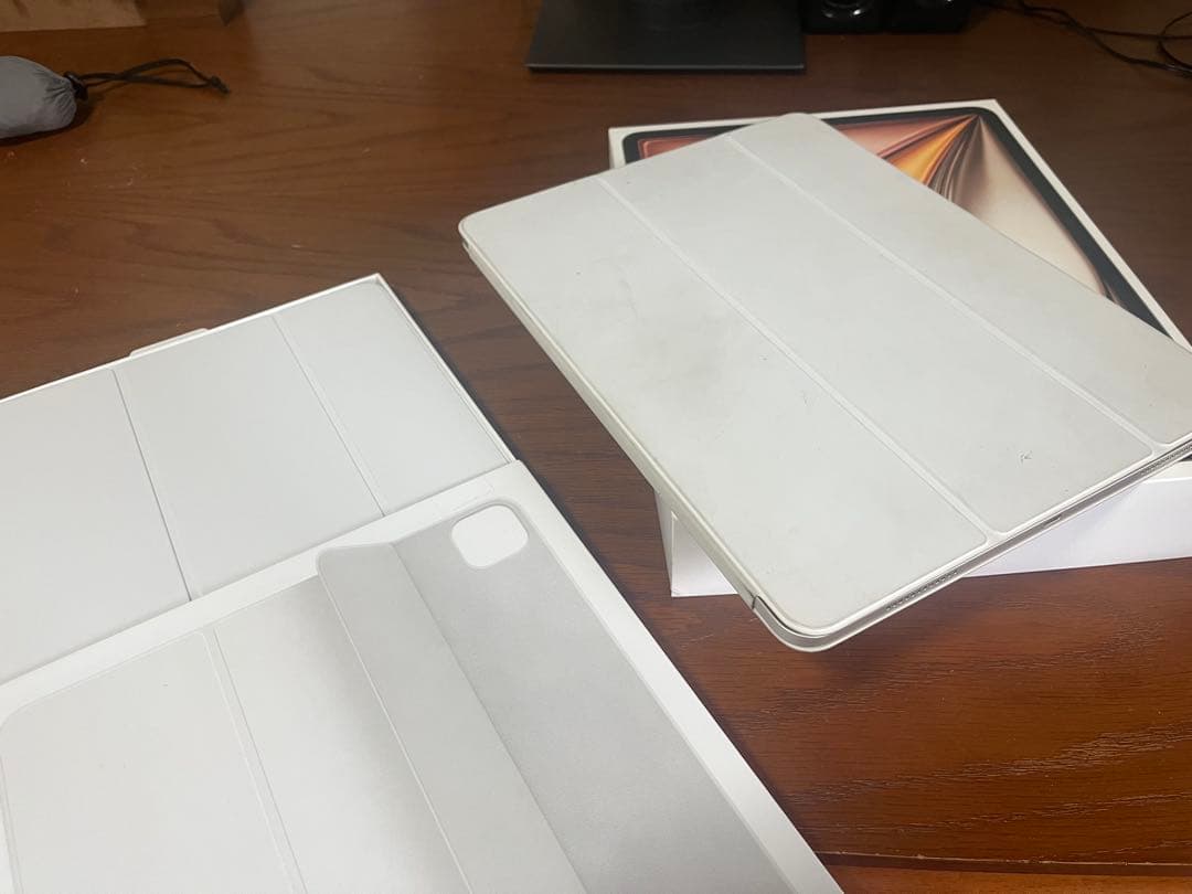 Apple iPad Air シルバー 本体 + Smart Folio