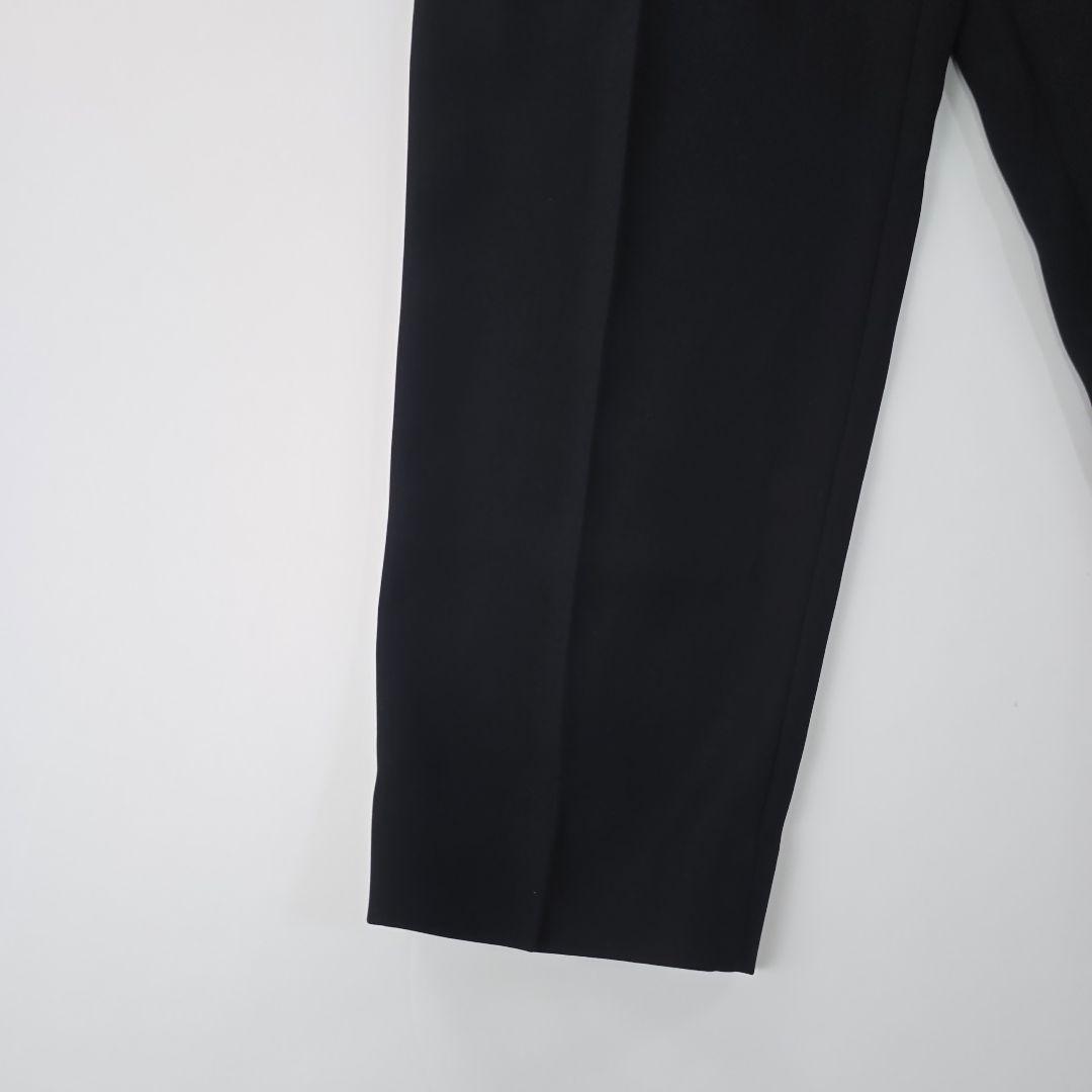 新品★極美品　ユナイテッドトウキョウ　３タックリオーネテーパードパンツ　1.6万