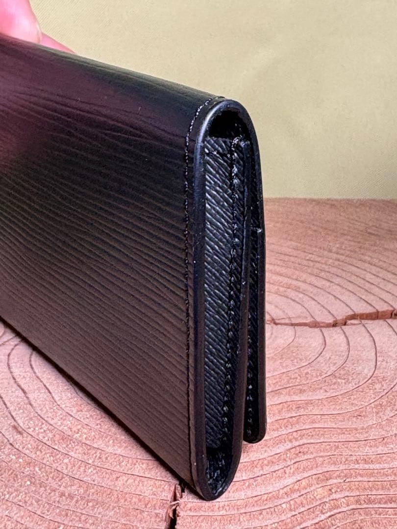 最終値下げ！　美品　Louis Vuitton ブラック 名刺入れ