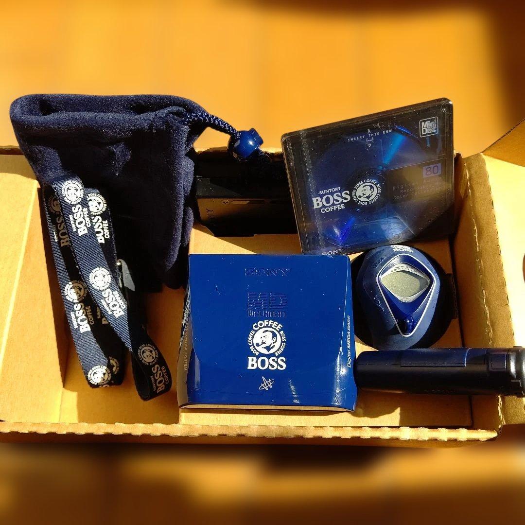 完品極美品 SONY ポータブルMDプレーヤー MZ-E7W