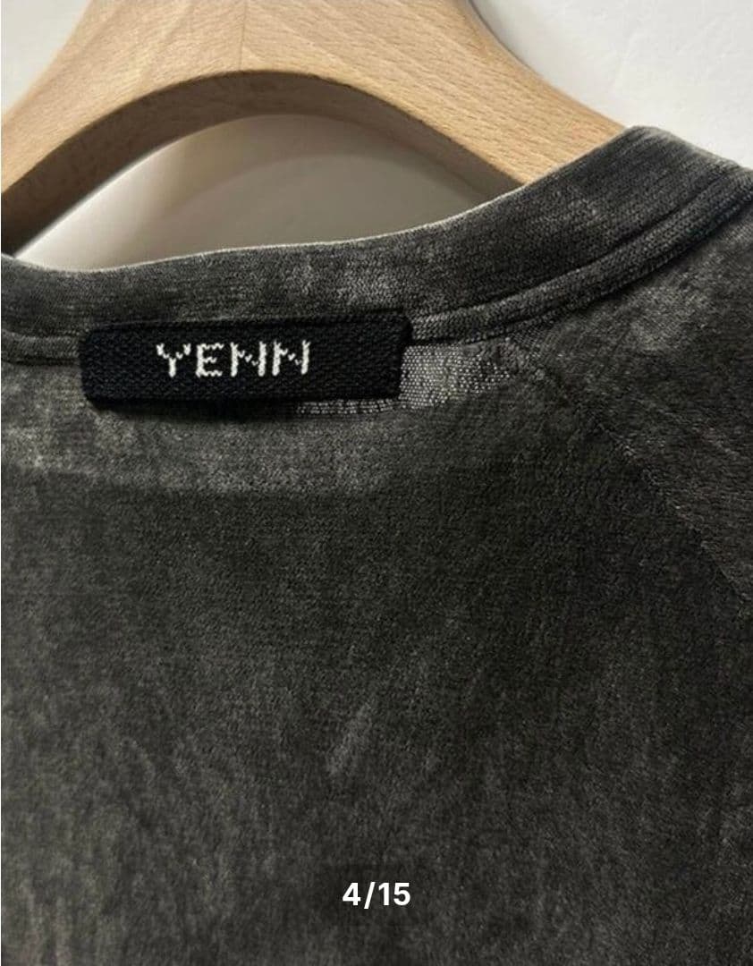 新品タグ付き【YENN】フロッキーチュールプルオーバー　チャコール