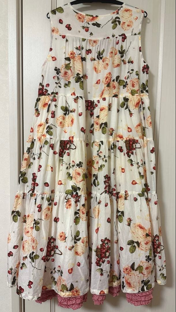 ～Special item～ストロベリーローズプリントミディワンピース　ギンガム