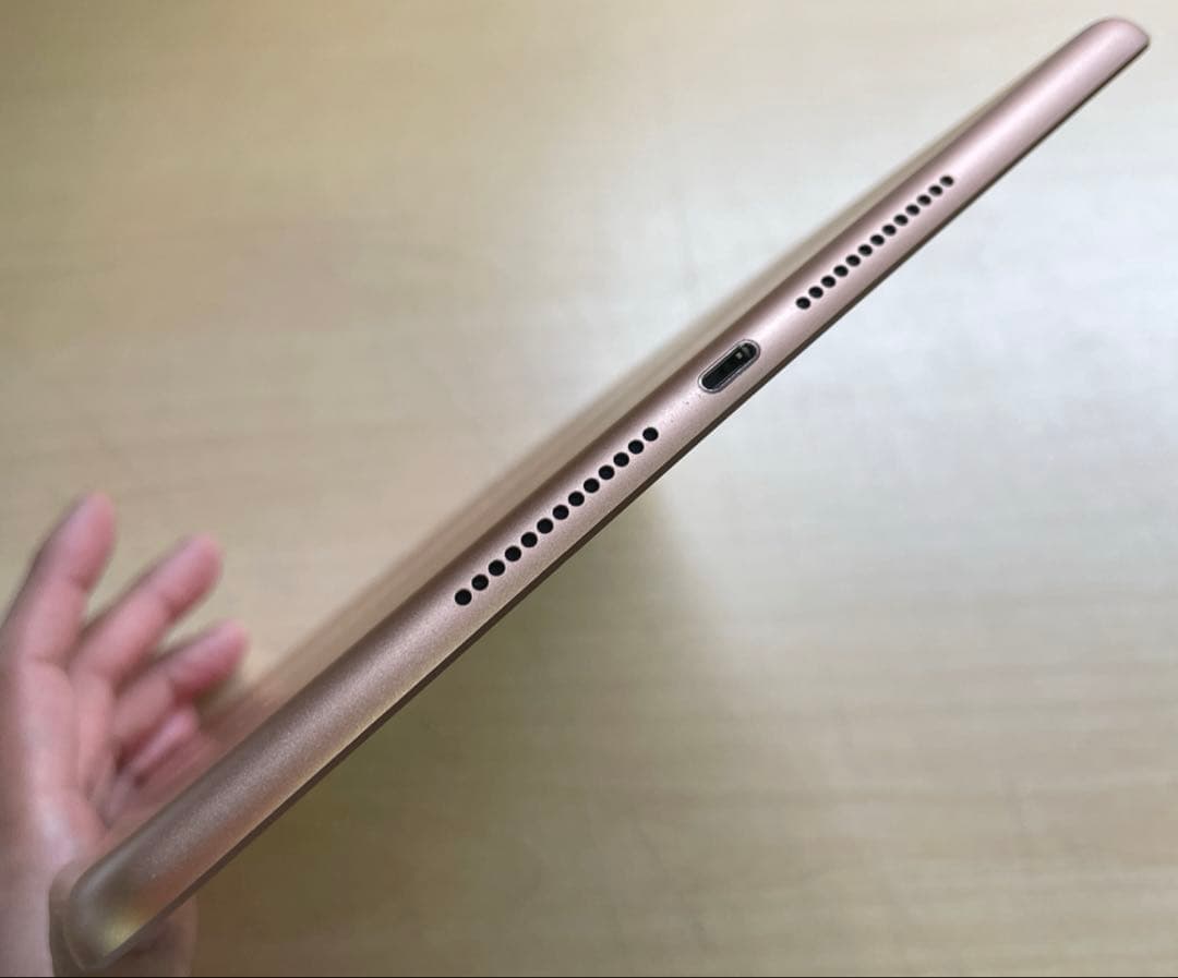 iPad 第7世代　A2197 Wi-Fi　ゴールド　128GB 美品　#1