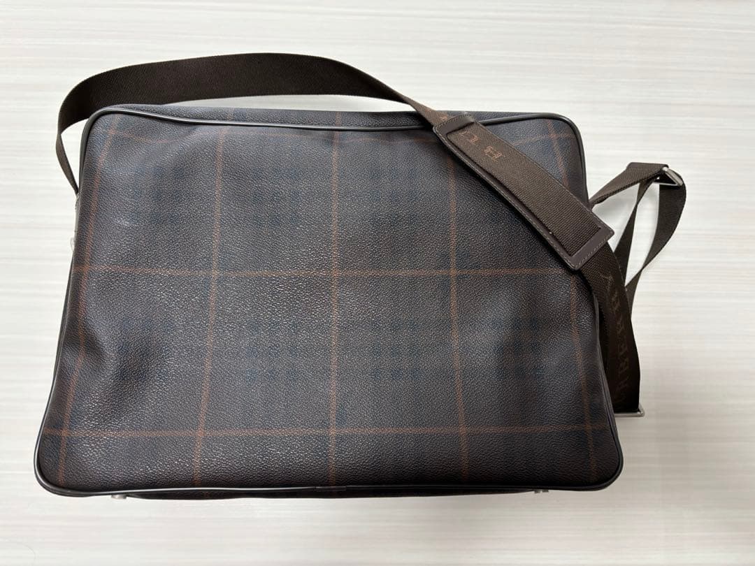 極美品✨バーバリー ゴルフ用バッグ
