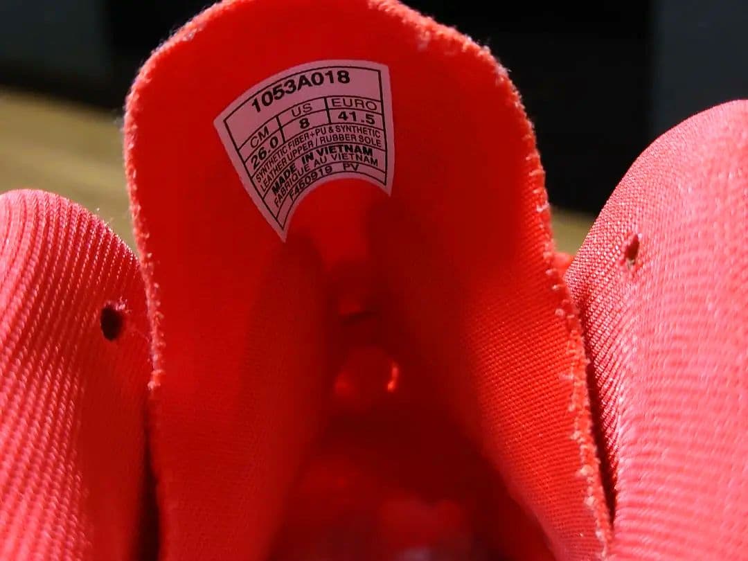 26センチ　美品　ASICS バレーボールシューズ ユニセックス