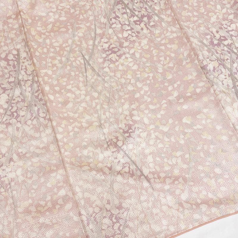 601mk47△小紋 菱 花弁 葉 淡い桃色 正絹△美品