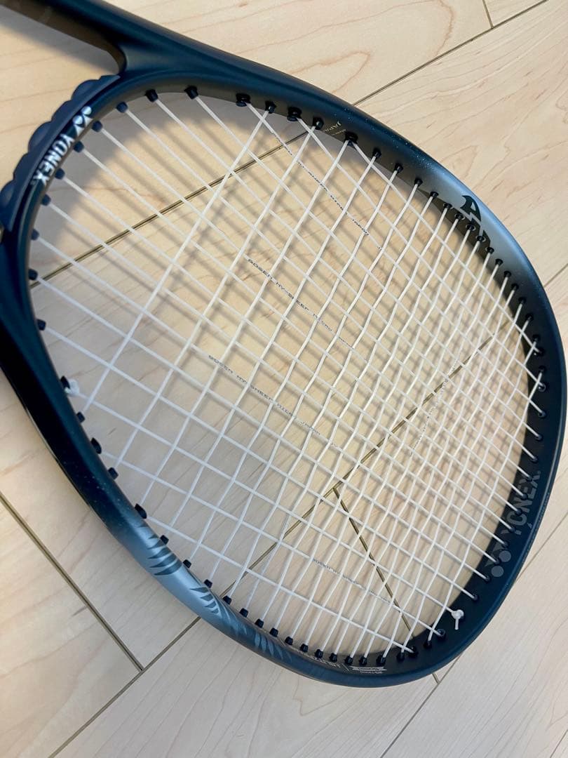 値下【美品】YONEX VOLTRAGE 8S（ボルトレイジ8S）テニスラケット