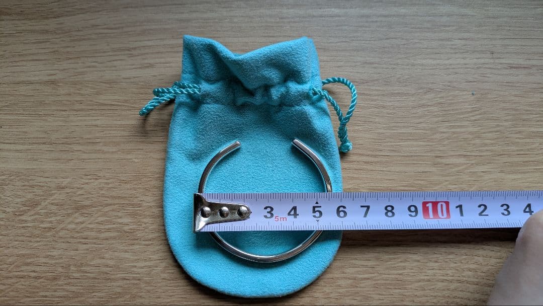 ティファニーTiffany & Co. ナロー バングル