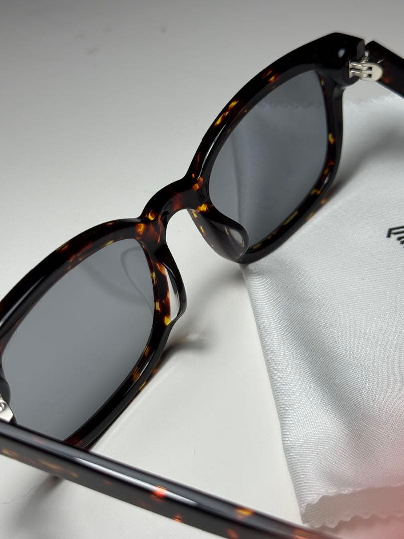 UNCROWD MODEL-HELLA-Ⅱ サングラス 日本製 べっ甲タイプ