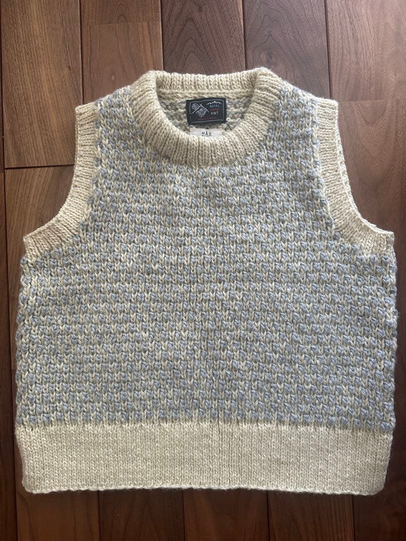お値下げ！hau ハウ　ハンドニットベスト　nepal アイボリー×グレー 美品