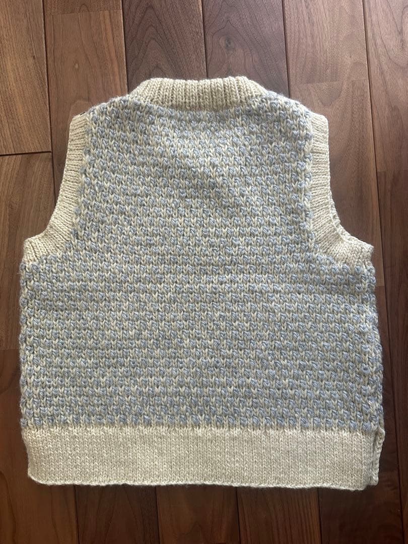 お値下げ！hau ハウ　ハンドニットベスト　nepal アイボリー×グレー 美品