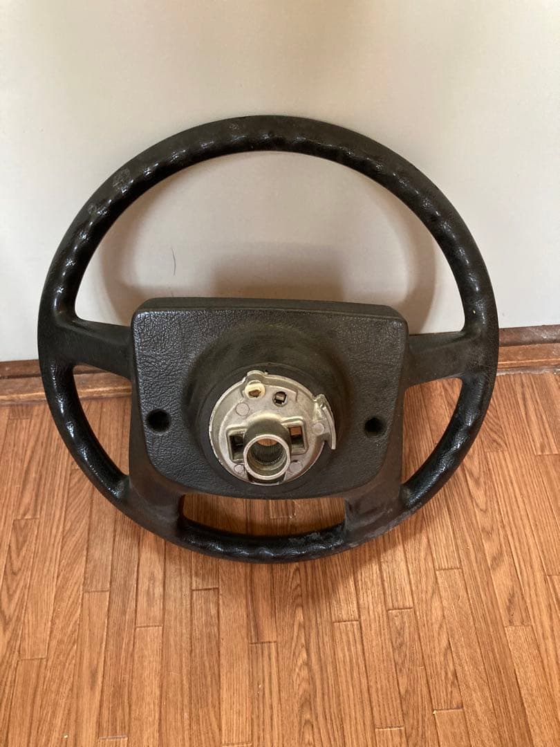 ボルボ 240 純正ステアリング　ハンドル VOLVO