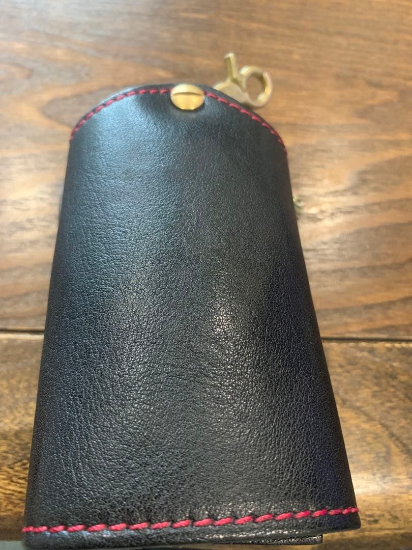 ア*オ様 PORCO ROSSO ブラックレザーキーケース
